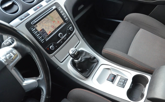 Ford S-Max cena 26900 przebieg: 375000, rok produkcji 2011 z Zabrze małe 497